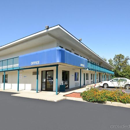 Americas Best Value Inn Battle Creek Exteriör bild